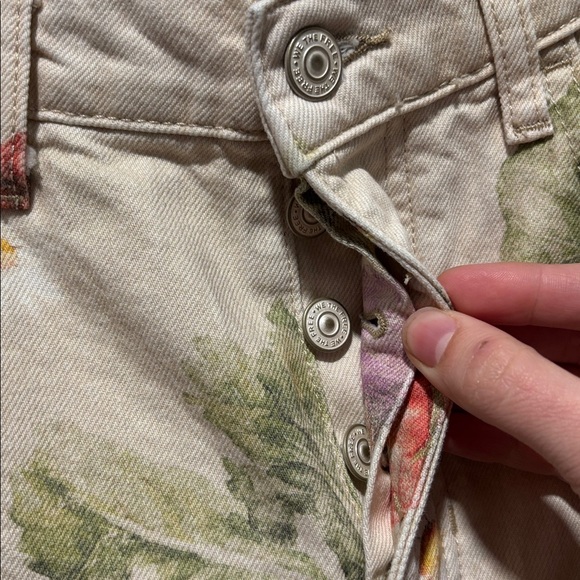 WE THE FREE veggies good luck printed barrel jeans - Picture 3 of 6